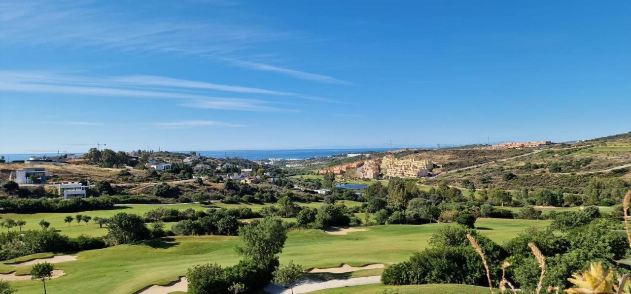 Penthouse Seaview And Golf Valle Romano Estepona Exterior photo